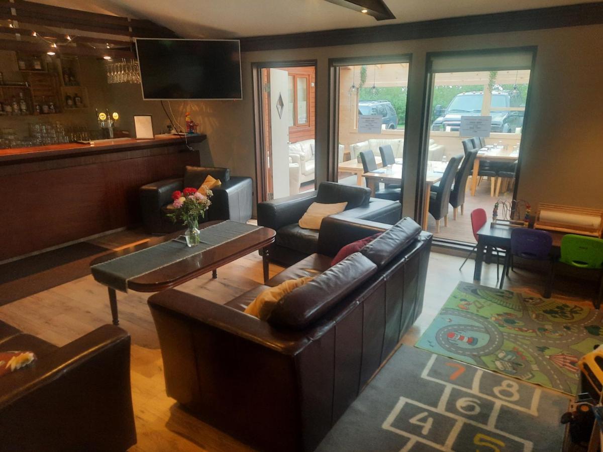 Minniborgir Cottages & Restaurant Selfoss Extérieur photo